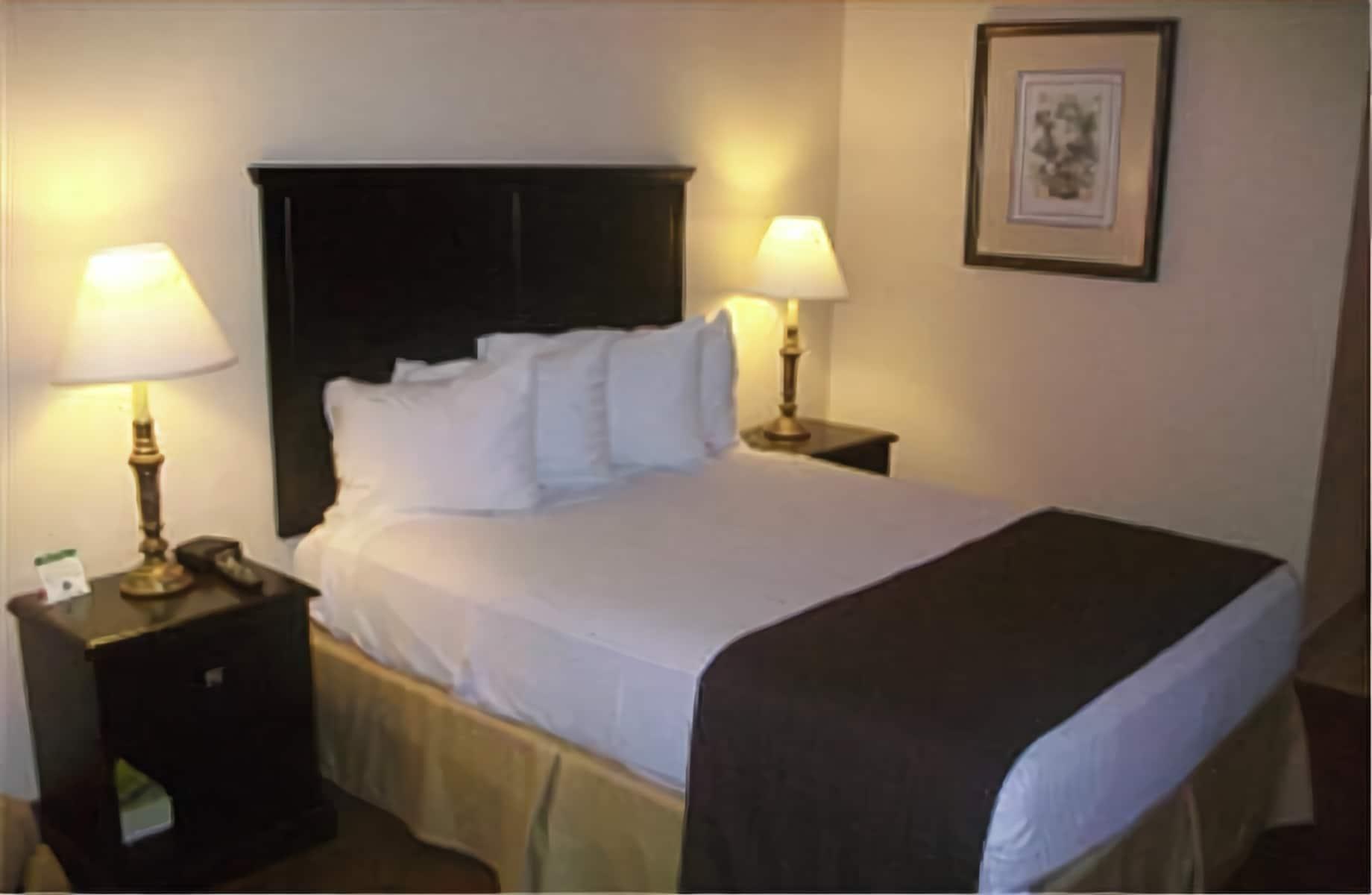 Baymont By Wyndham Kansas City Ku Medical Center Eksteriør billede