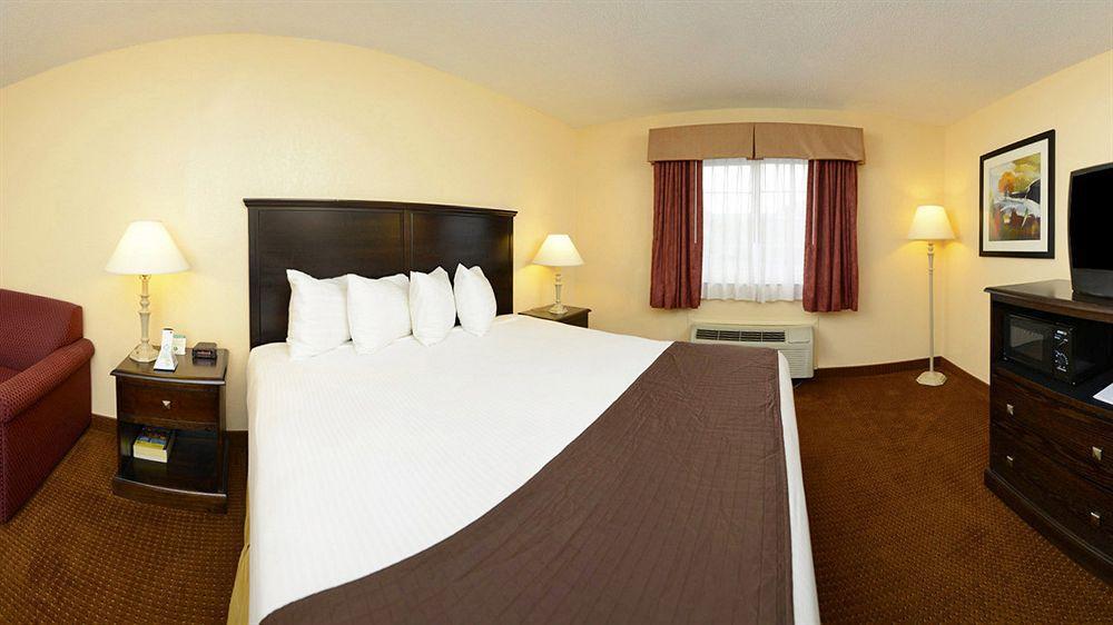 Baymont By Wyndham Kansas City Ku Medical Center Eksteriør billede